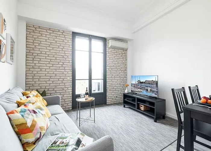 Olivetto - Superb City Center Apartment With Ac
